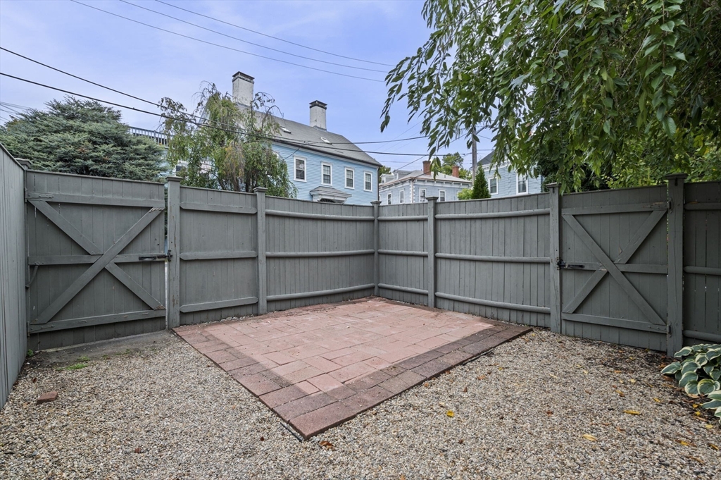 53 Washington Sq # 2C