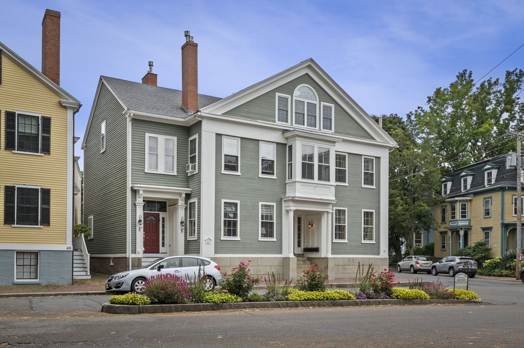 53 Washington Sq # 2C