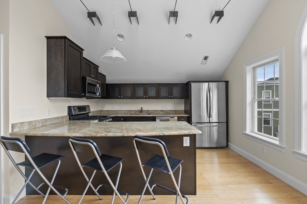 53 Washington Sq # 2C