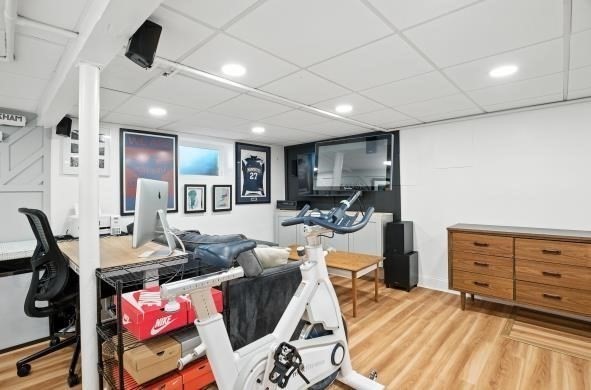6 Hayes Rd