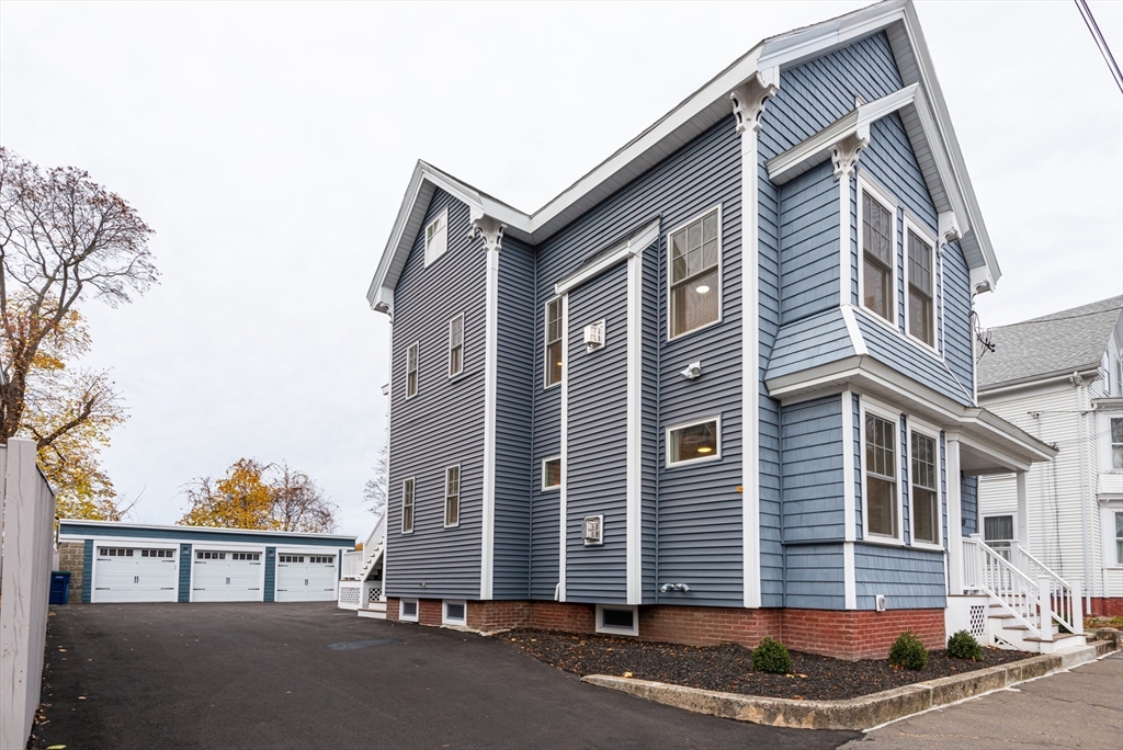 5 Woodside Street # 1 Unit: 5-1