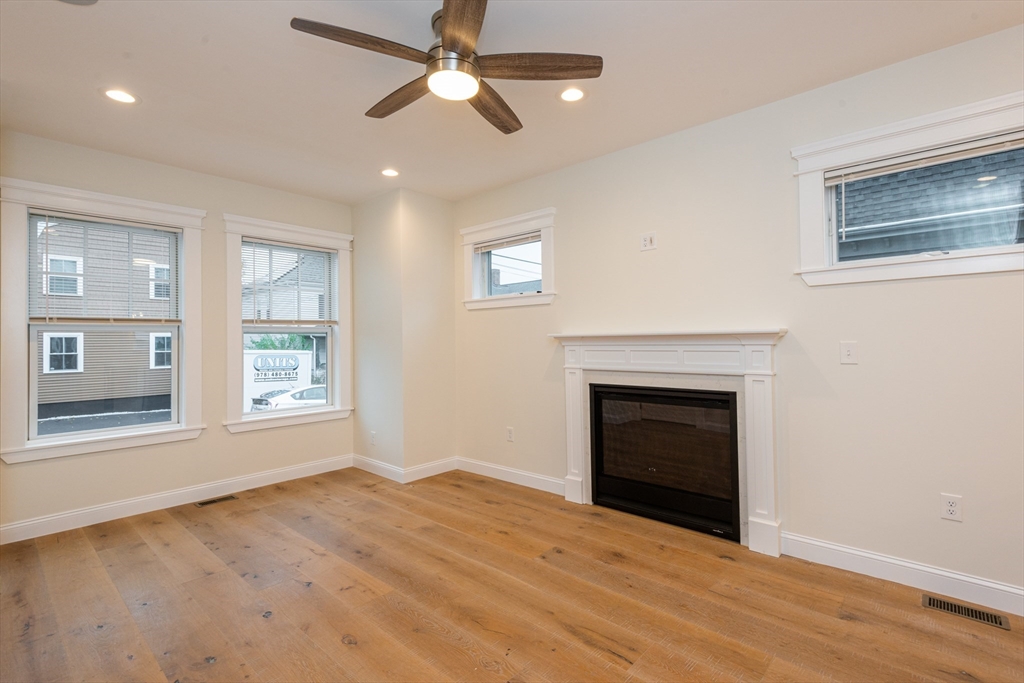 5 Woodside Street # 1 Unit: 5-1