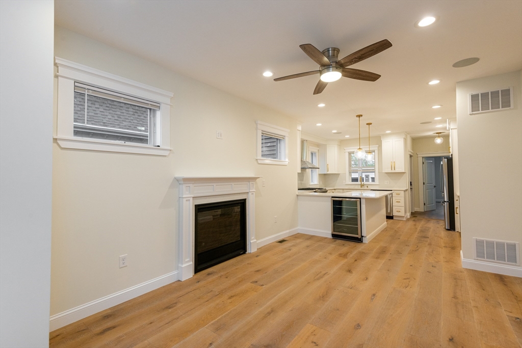 5 Woodside Street # 1 Unit: 5-1