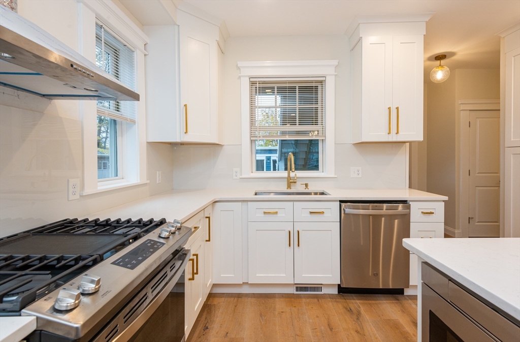 5 Woodside Street # 1 Unit: 5-1