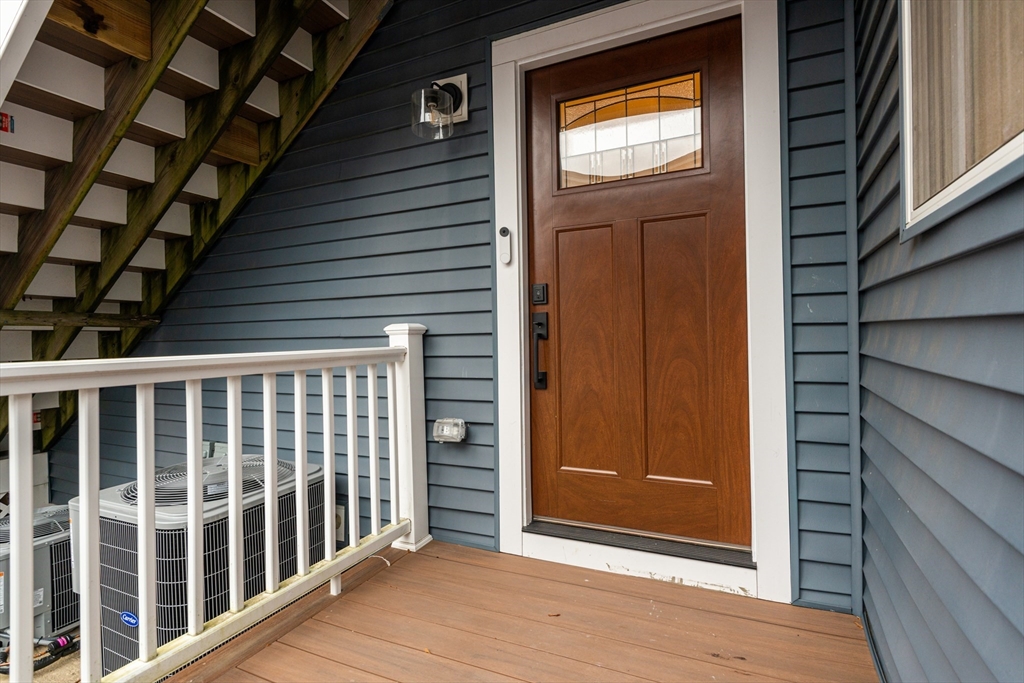 5 Woodside Street # 1 Unit: 5-1