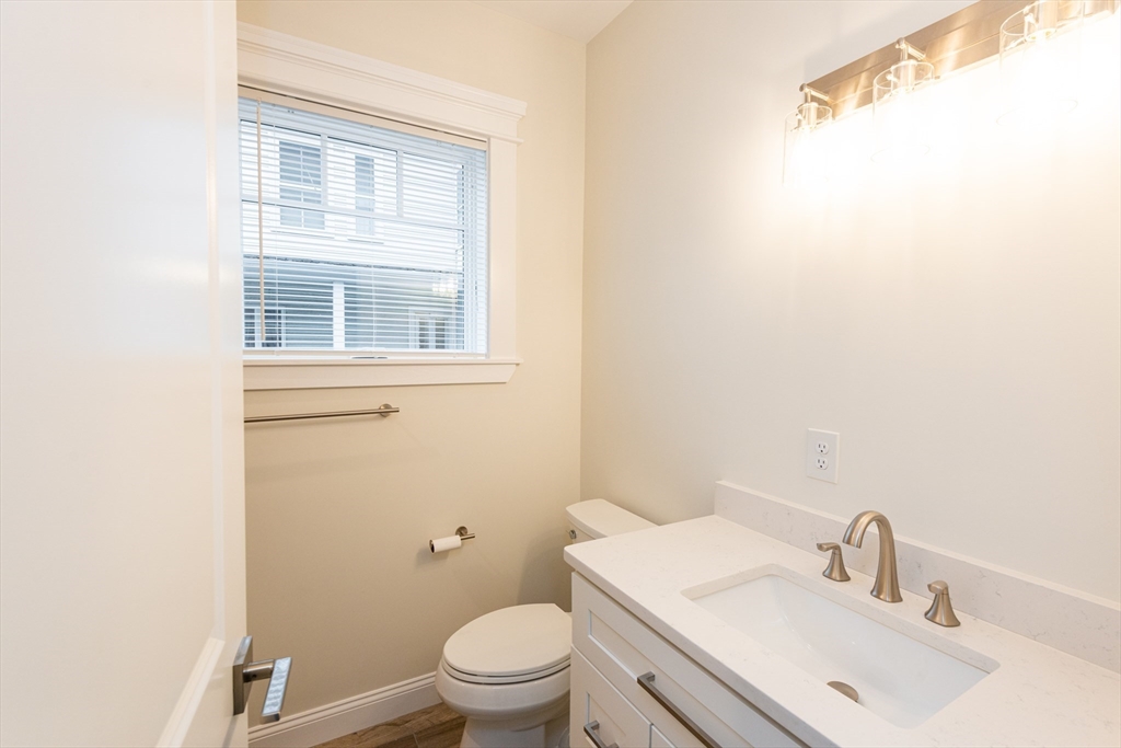 5 Woodside Street # 1 Unit: 5-1