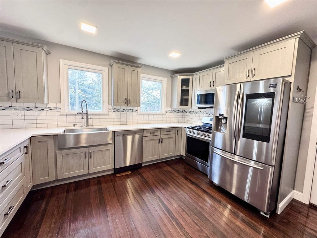 67 School St # 1