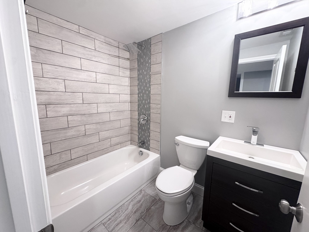 67 School St # 1