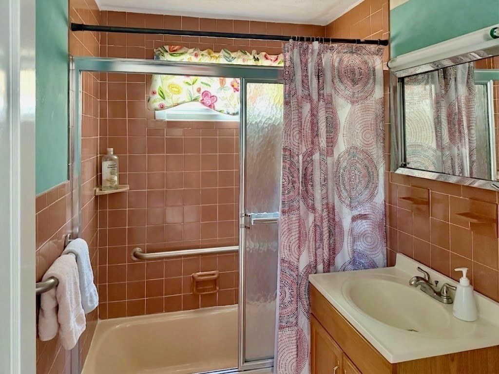6 Atwood St