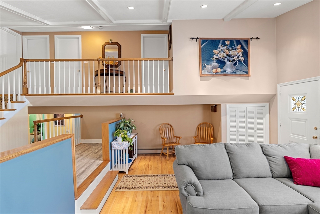 15 Barnes Circle