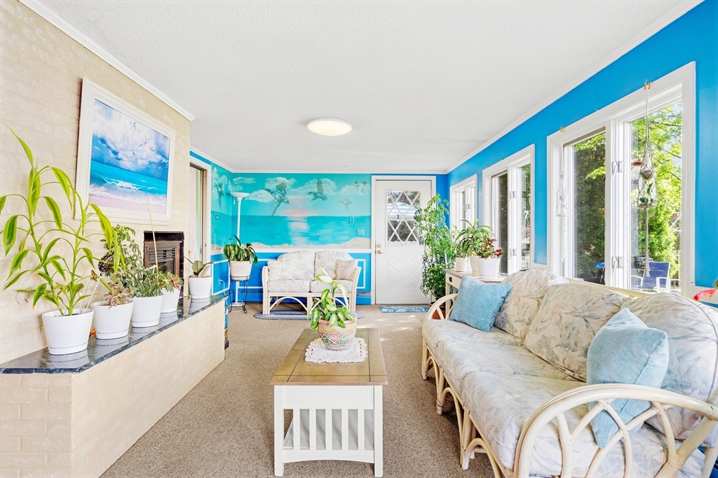 15 Barnes Circle