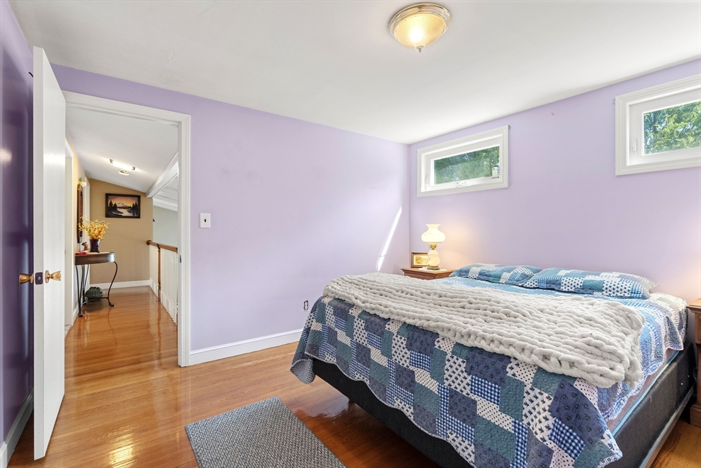 15 Barnes Circle