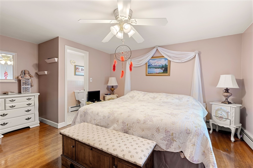 15 Barnes Circle
