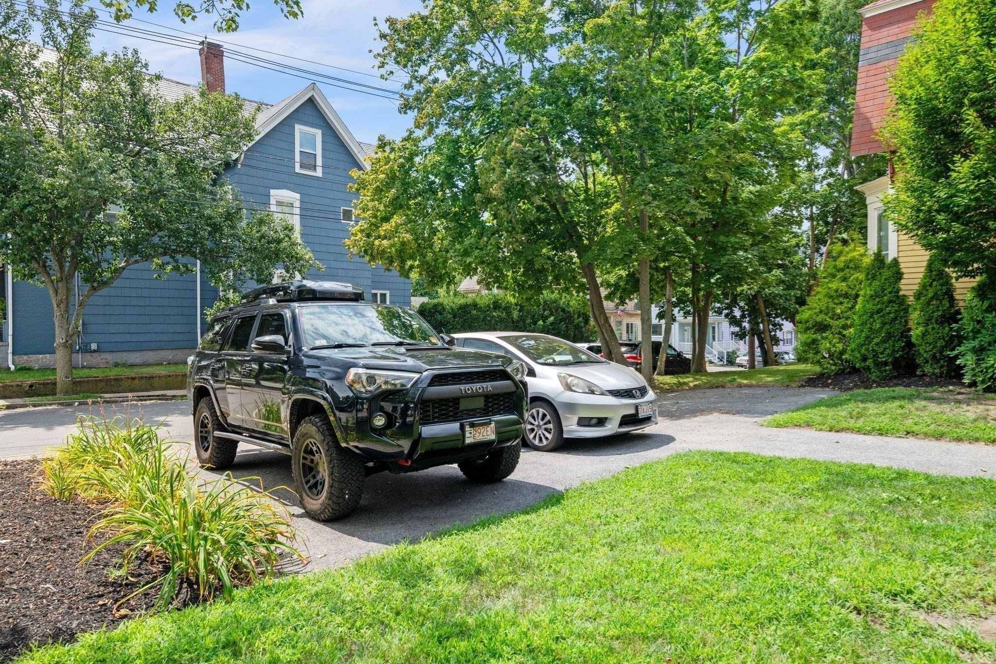 12 Linden St # 4