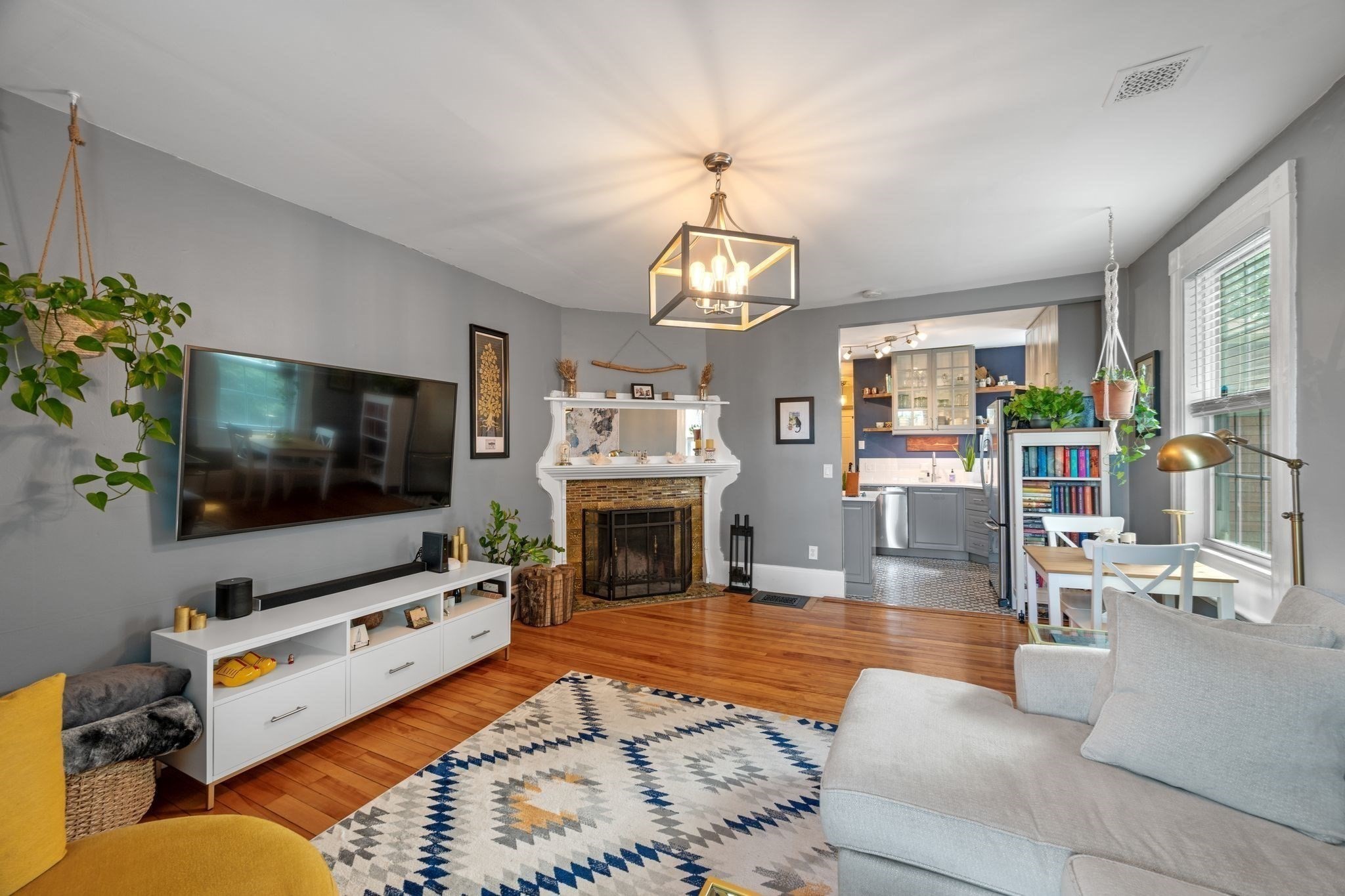 12 Linden St # 4