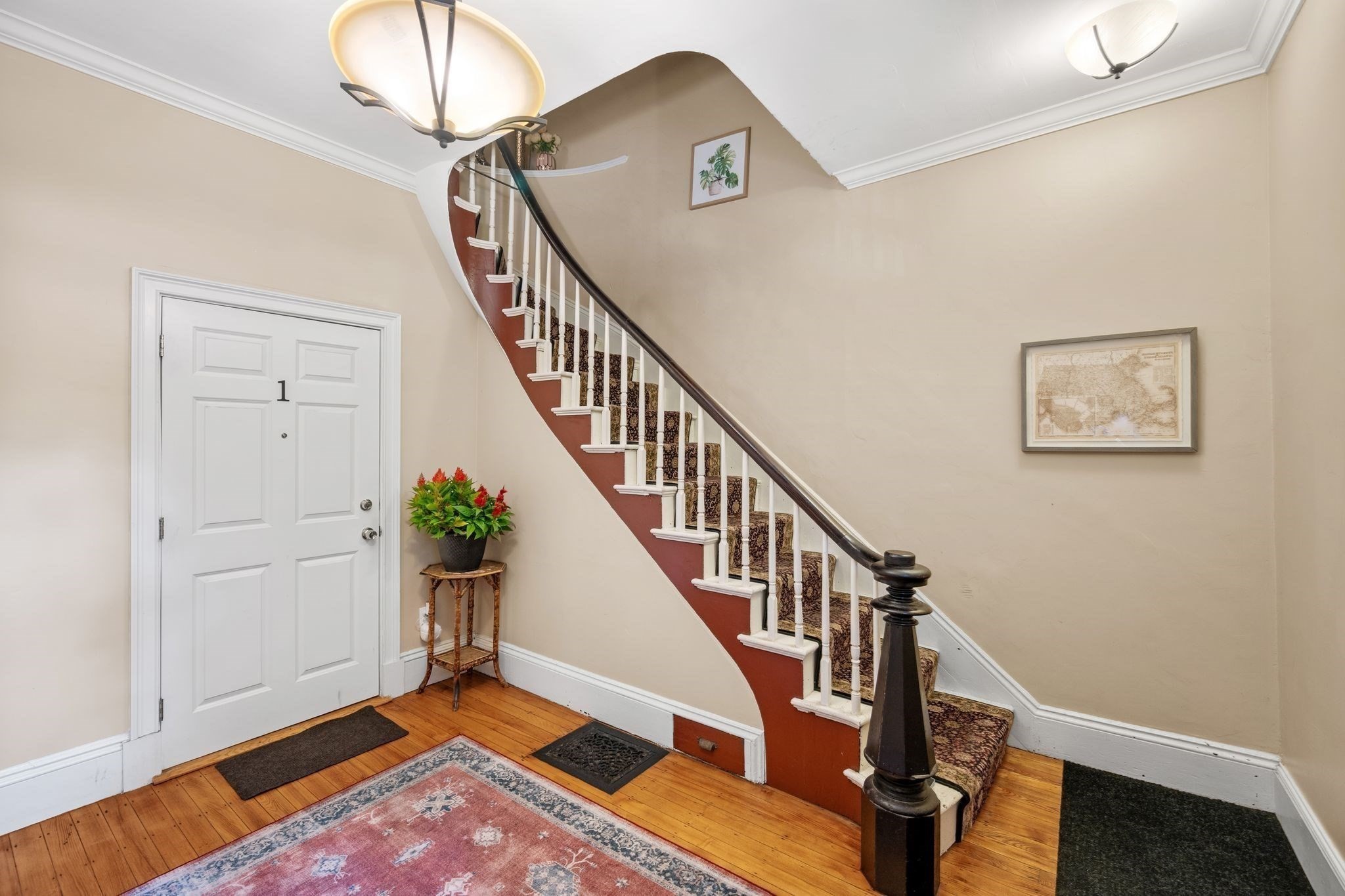 12 Linden St # 4