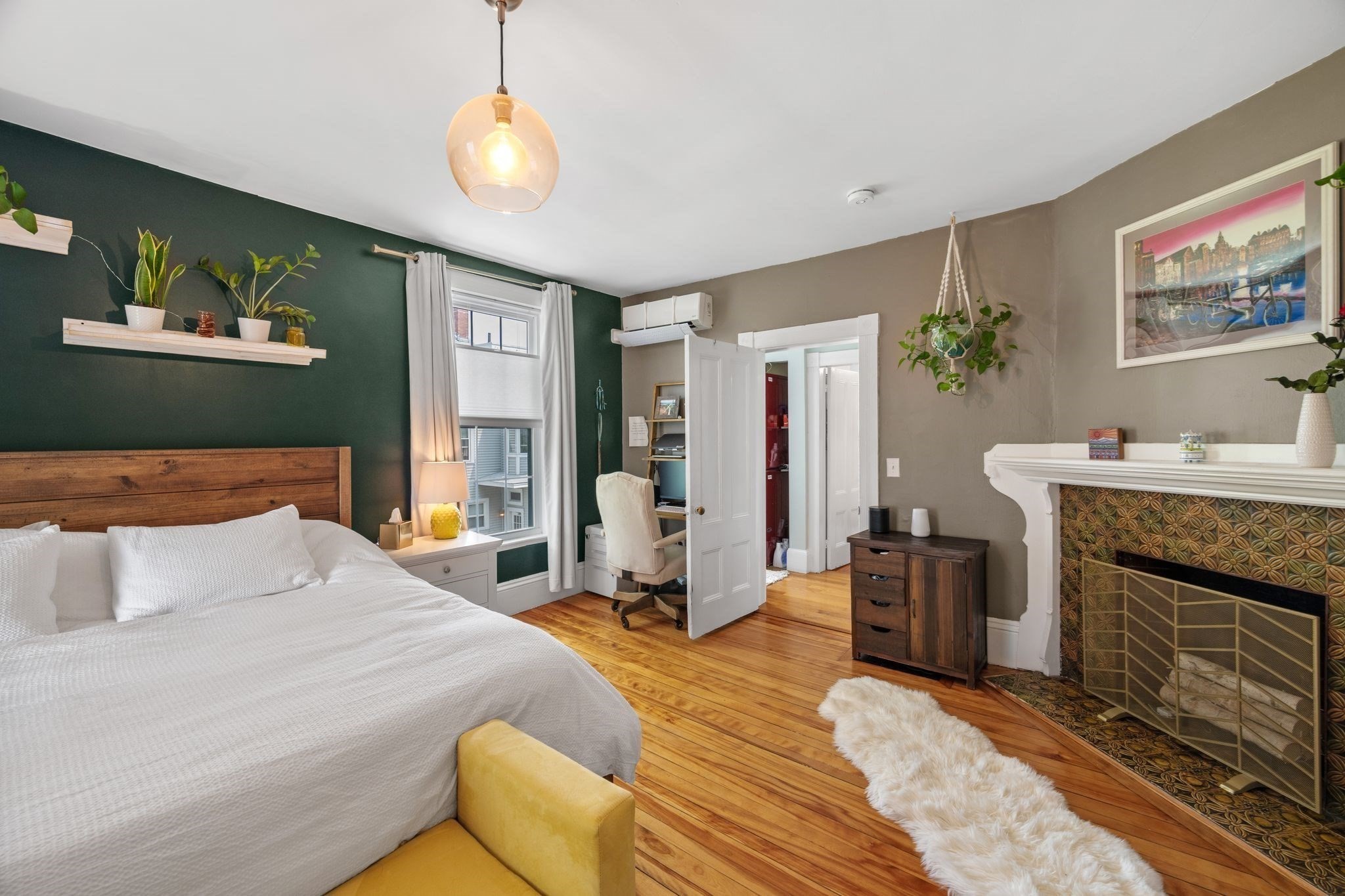 12 Linden St # 4
