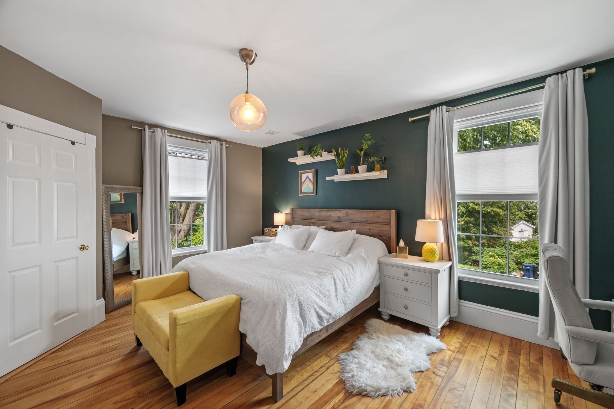 12 Linden St # 4