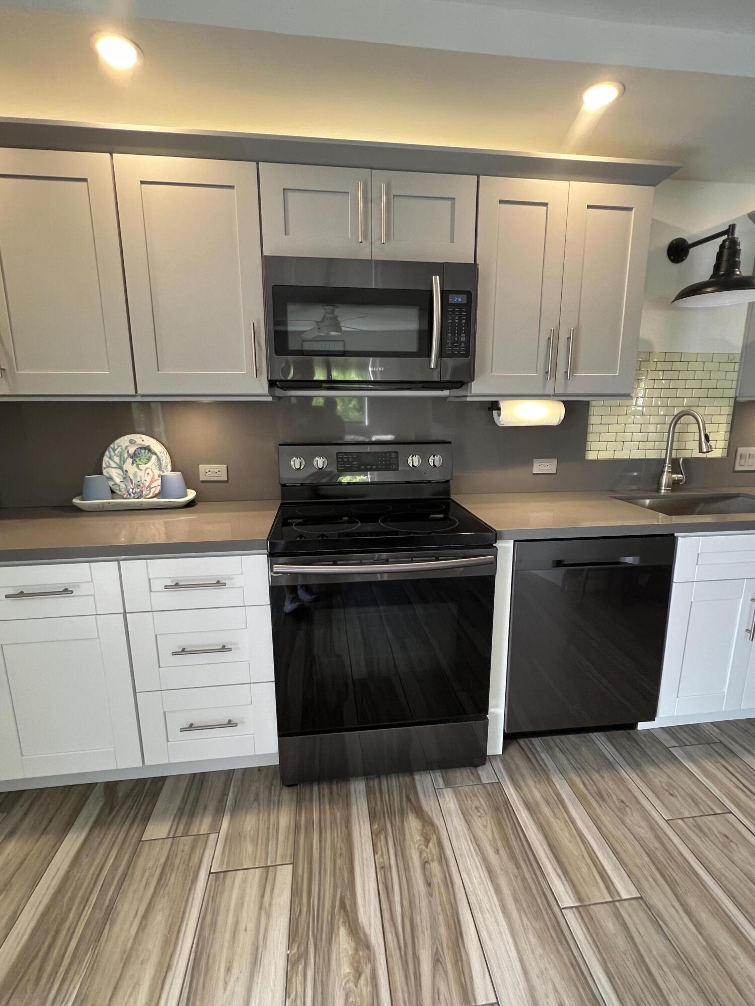 119 Cortez Drive 6G
