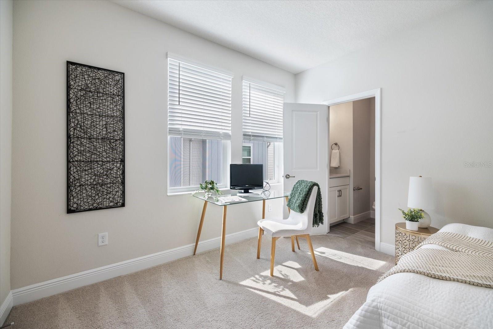 2462 MANGUM CT #2462