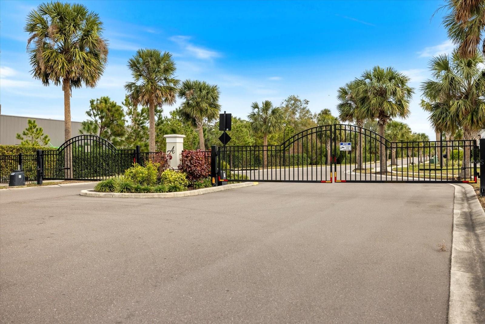 6077 AMBERLY DR