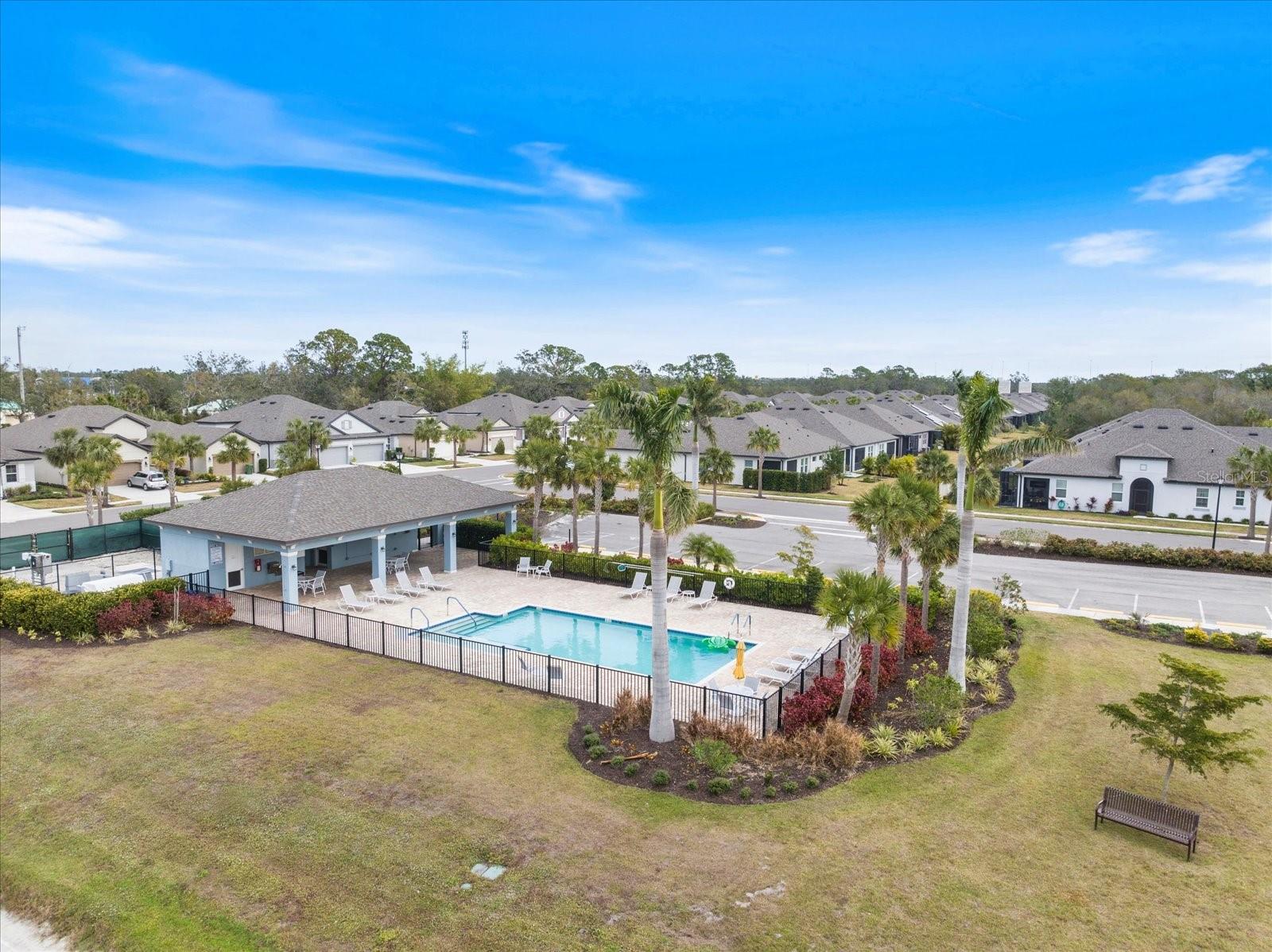 6077 AMBERLY DR