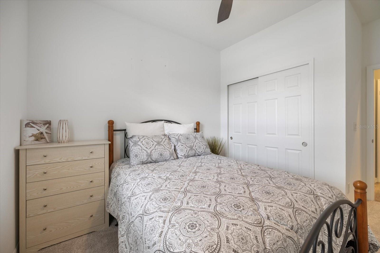 6077 AMBERLY DR
