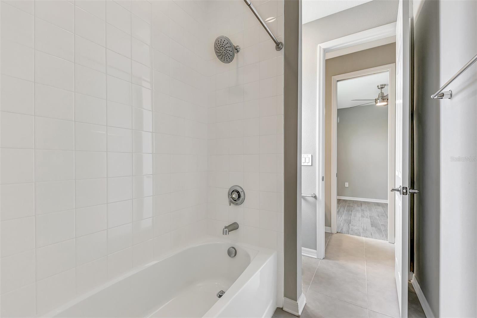 5825 MILLENNIUM SILVER CT