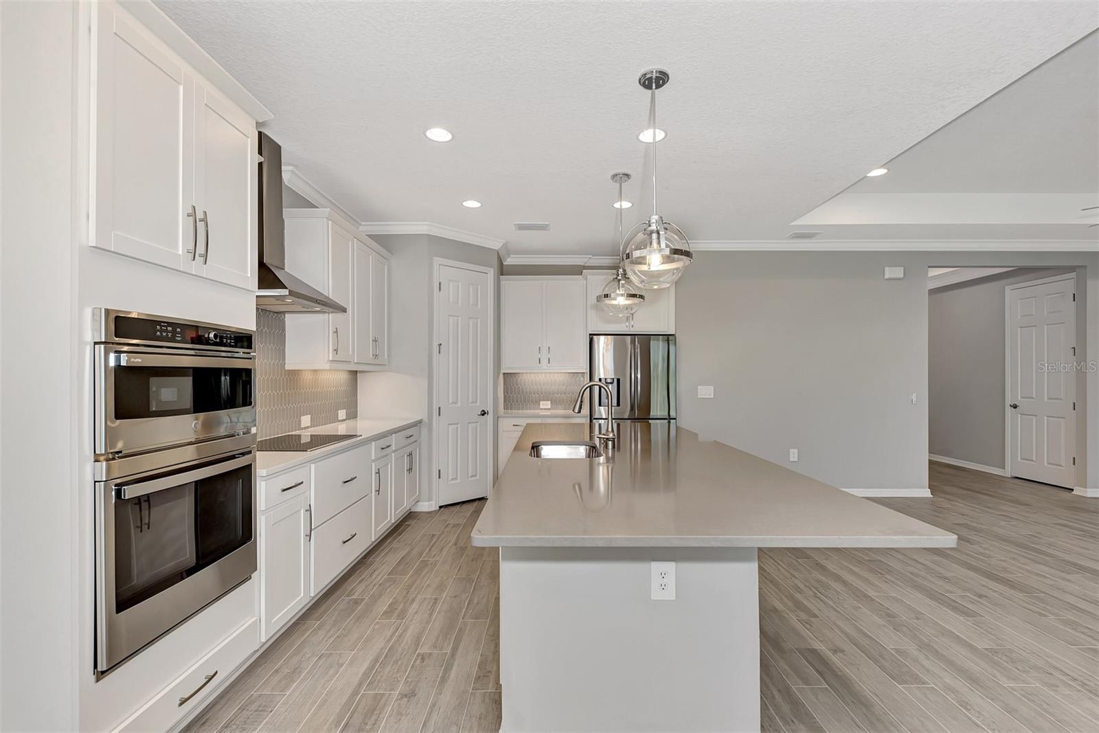 5825 MILLENNIUM SILVER CT