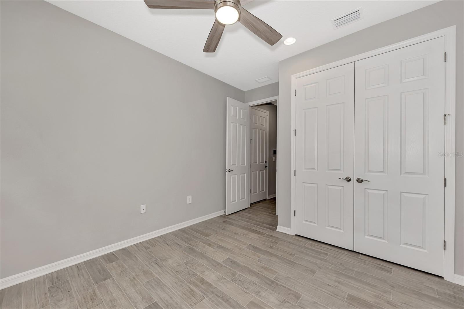 5825 MILLENNIUM SILVER CT