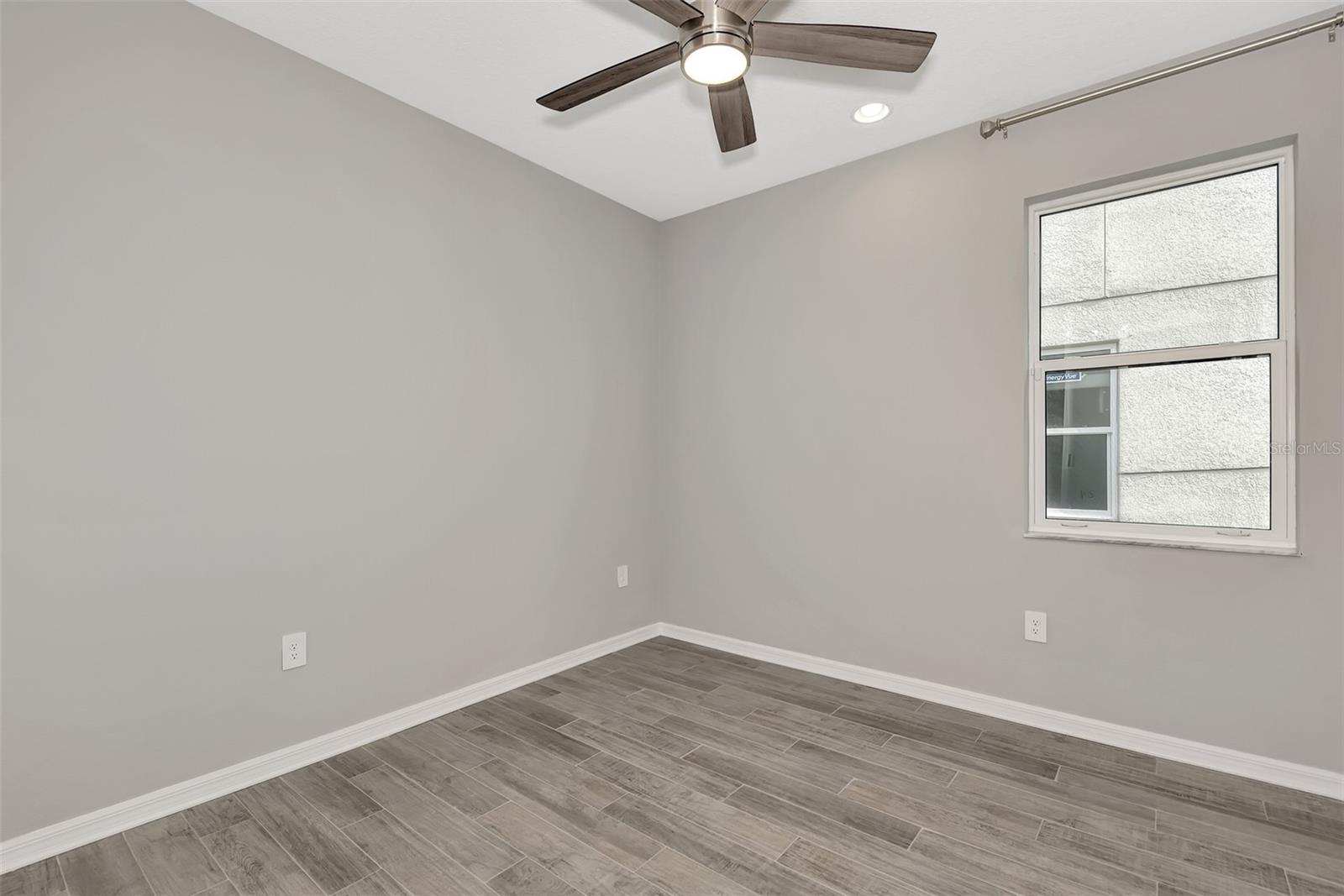 5825 MILLENNIUM SILVER CT