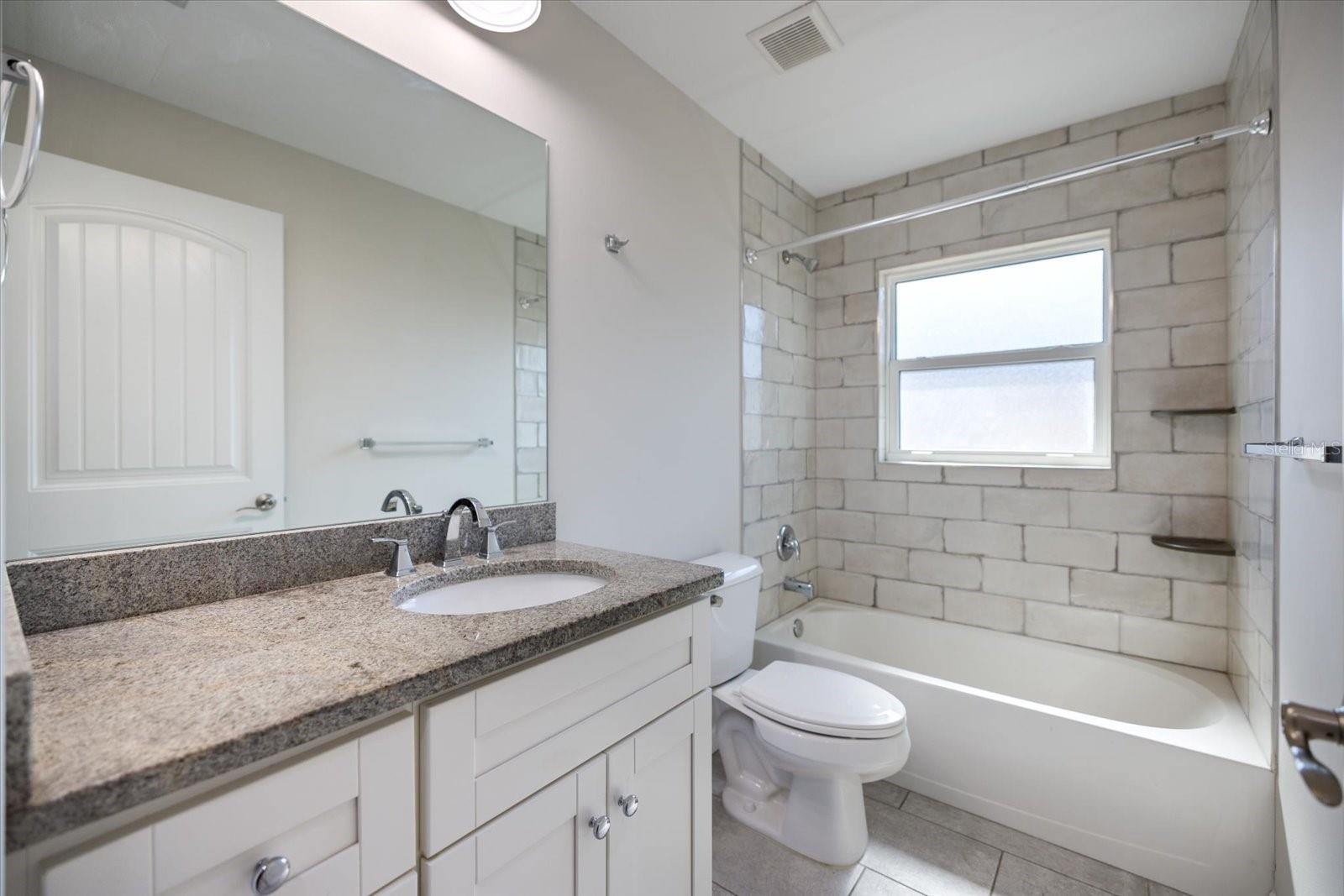 163 PENNSYLVANIA AVE