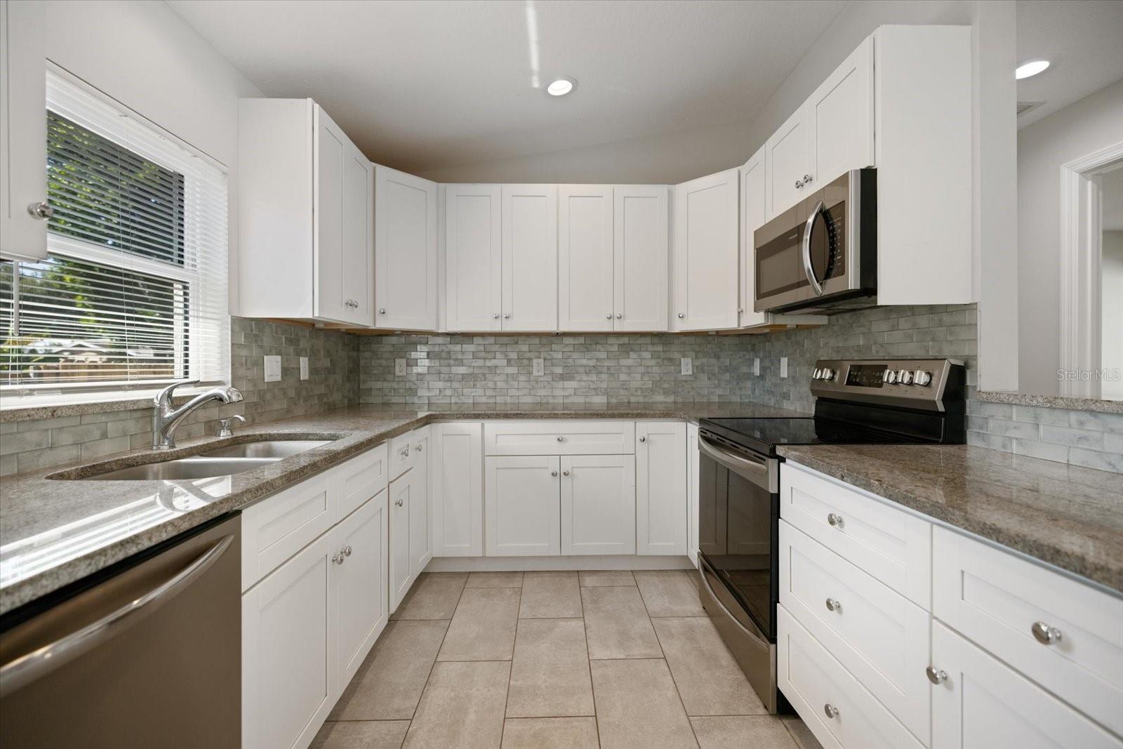 163 PENNSYLVANIA AVE