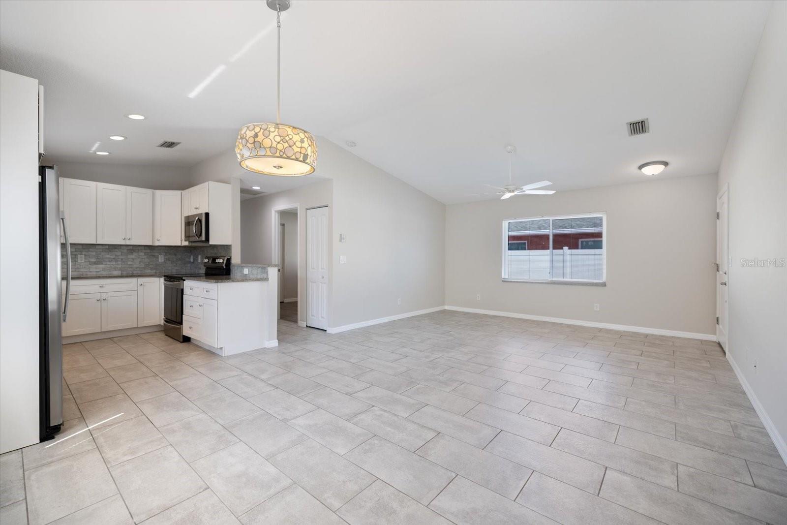 163 PENNSYLVANIA AVE