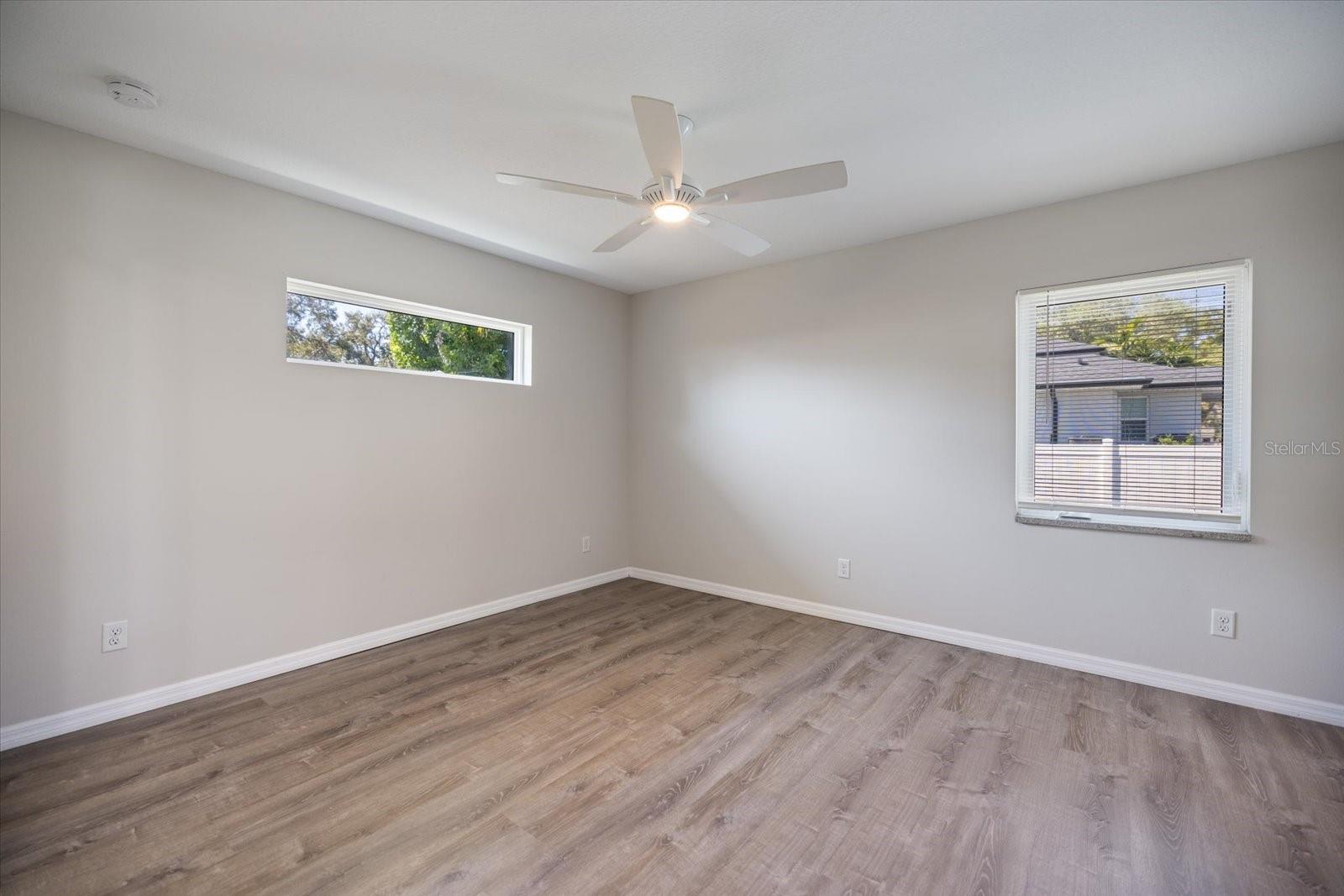 163 PENNSYLVANIA AVE