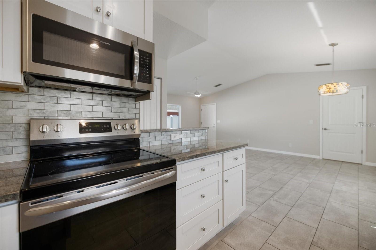 163 PENNSYLVANIA AVE