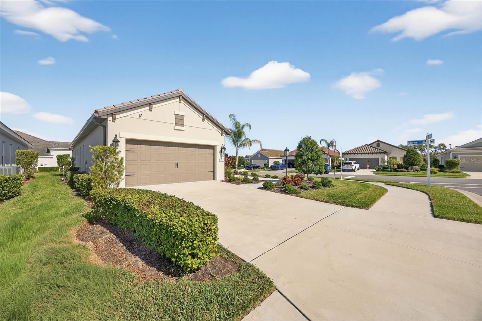 12735 AQUAMARINE AVE