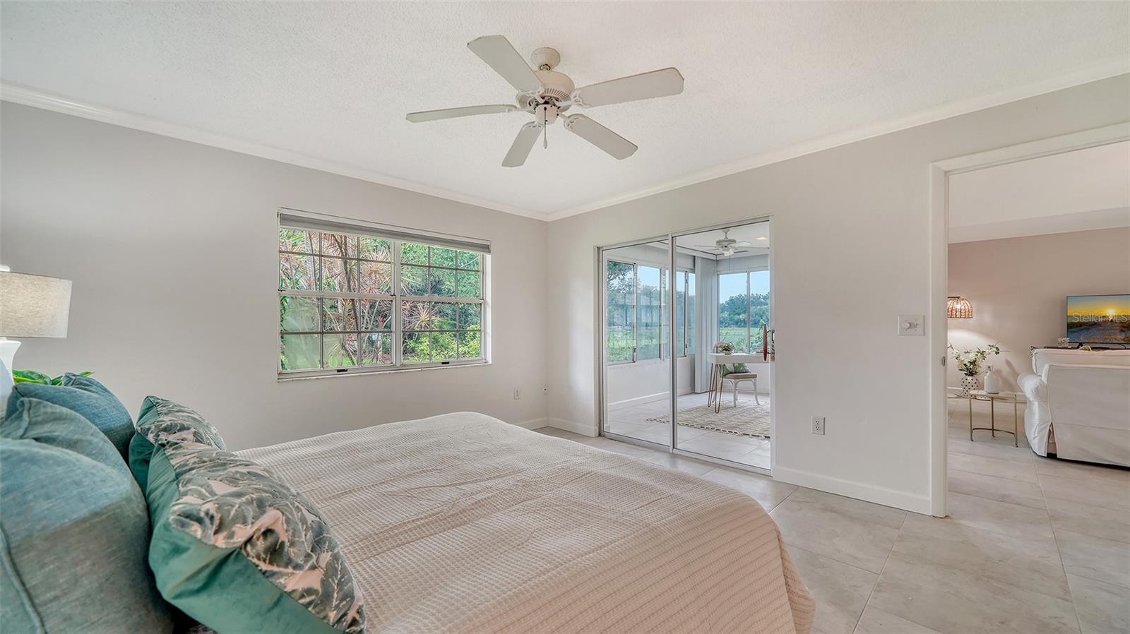 6467 CARRINGTON CIR #43