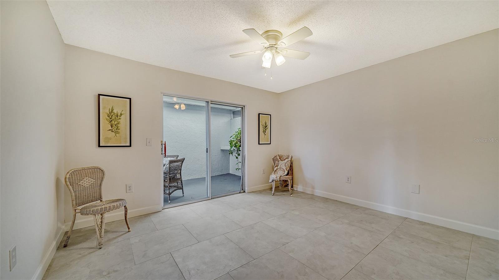 6467 CARRINGTON CIR #43
