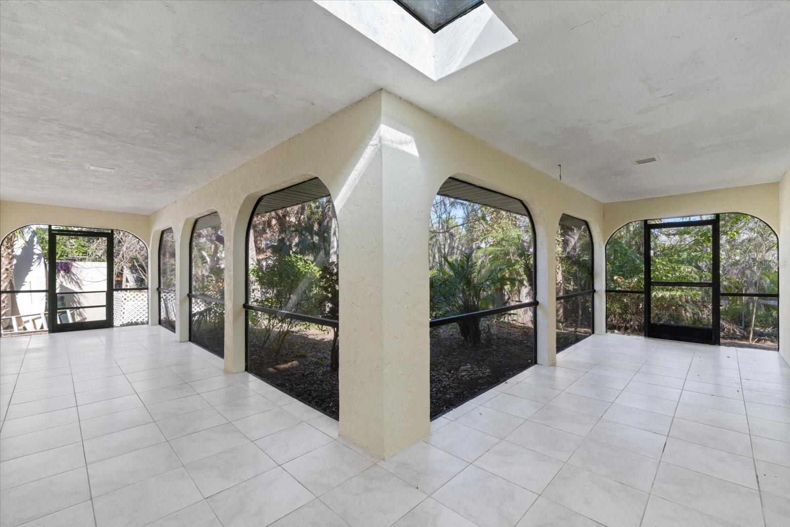5151 OAKMONT PL