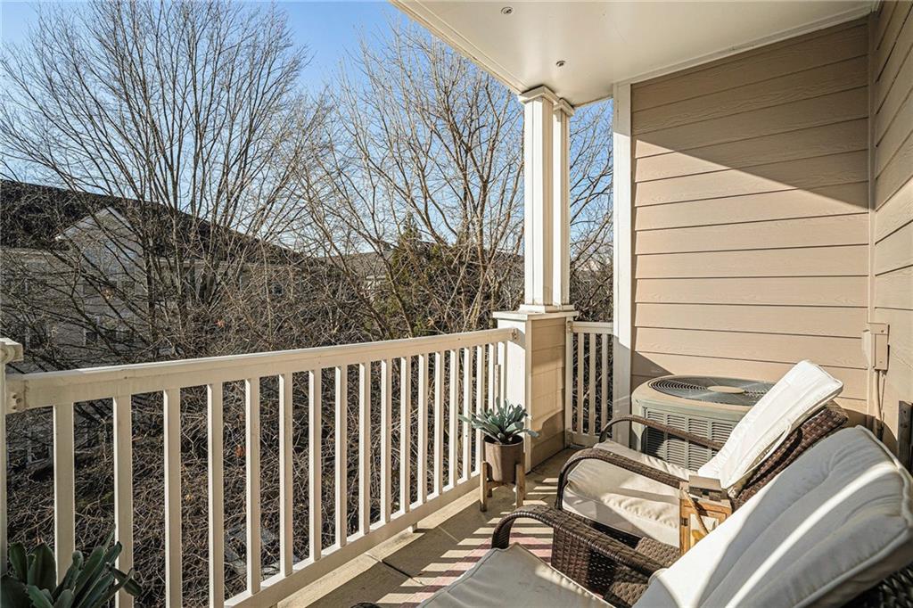 4333 DUNWOODY Park Unit 3301