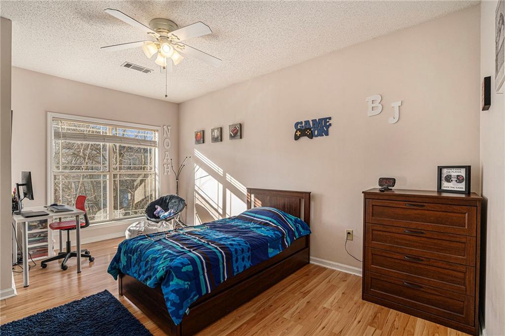 4333 DUNWOODY Park Unit 3301