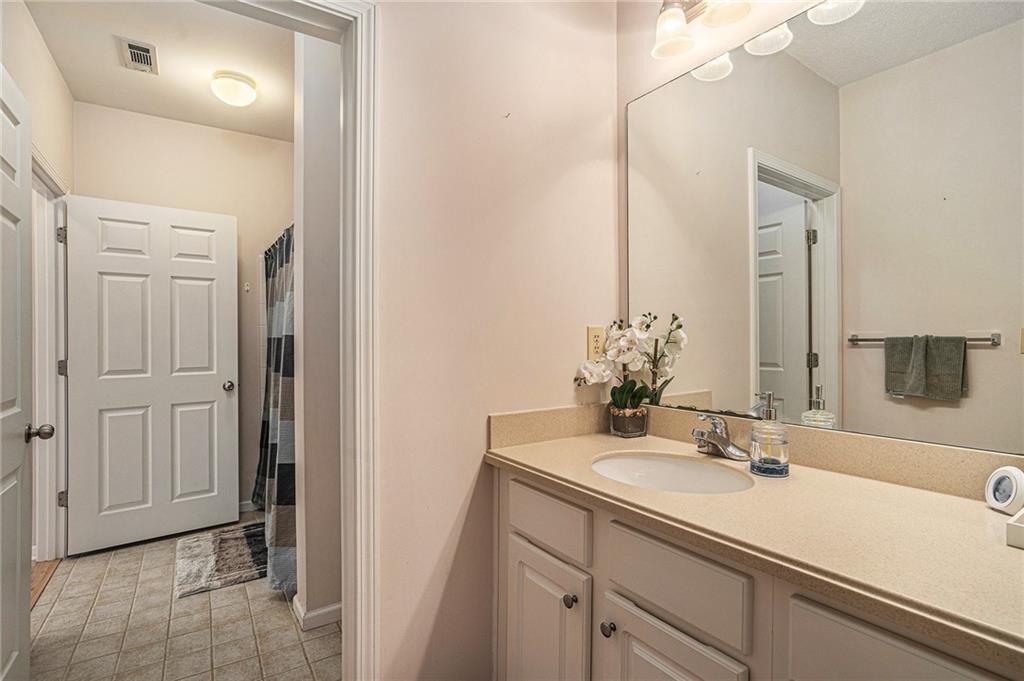 4333 DUNWOODY Park Unit 3301