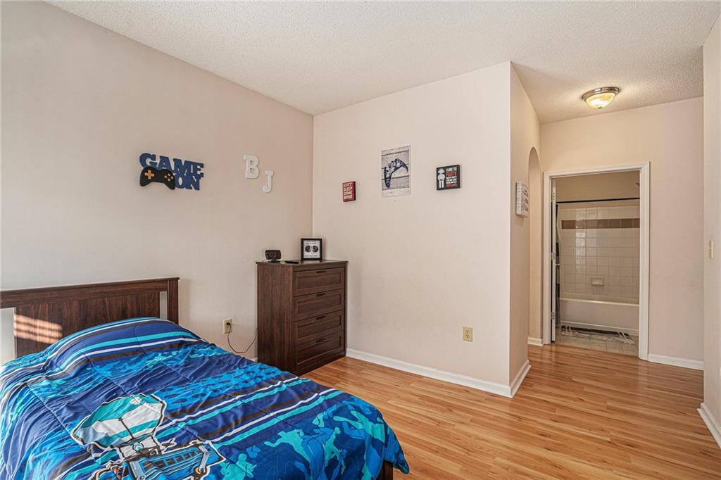 4333 DUNWOODY Park Unit 3301