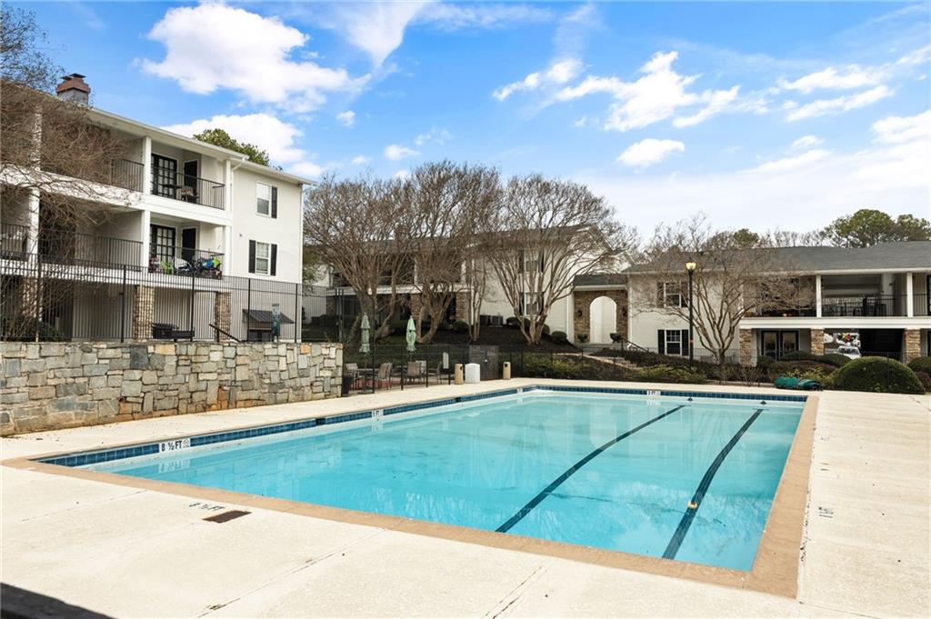 1150 Collier Road NW Unit B14