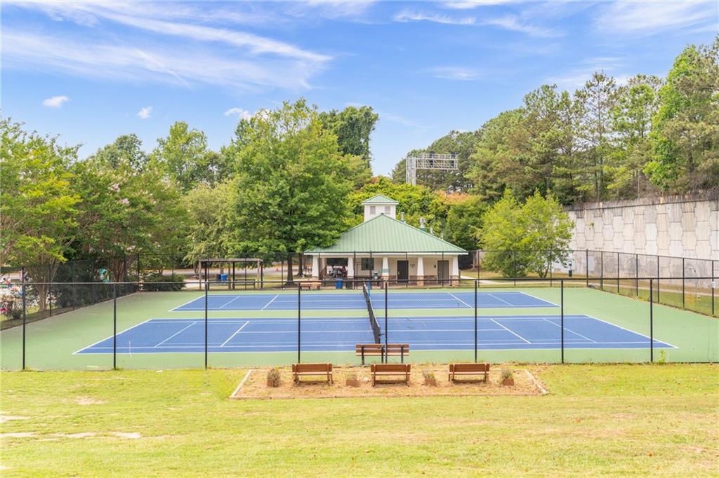 1710 Wayland Circle NE