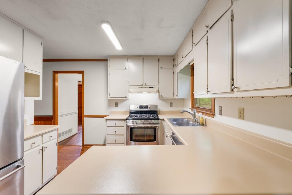 1282 Melton Drive SW