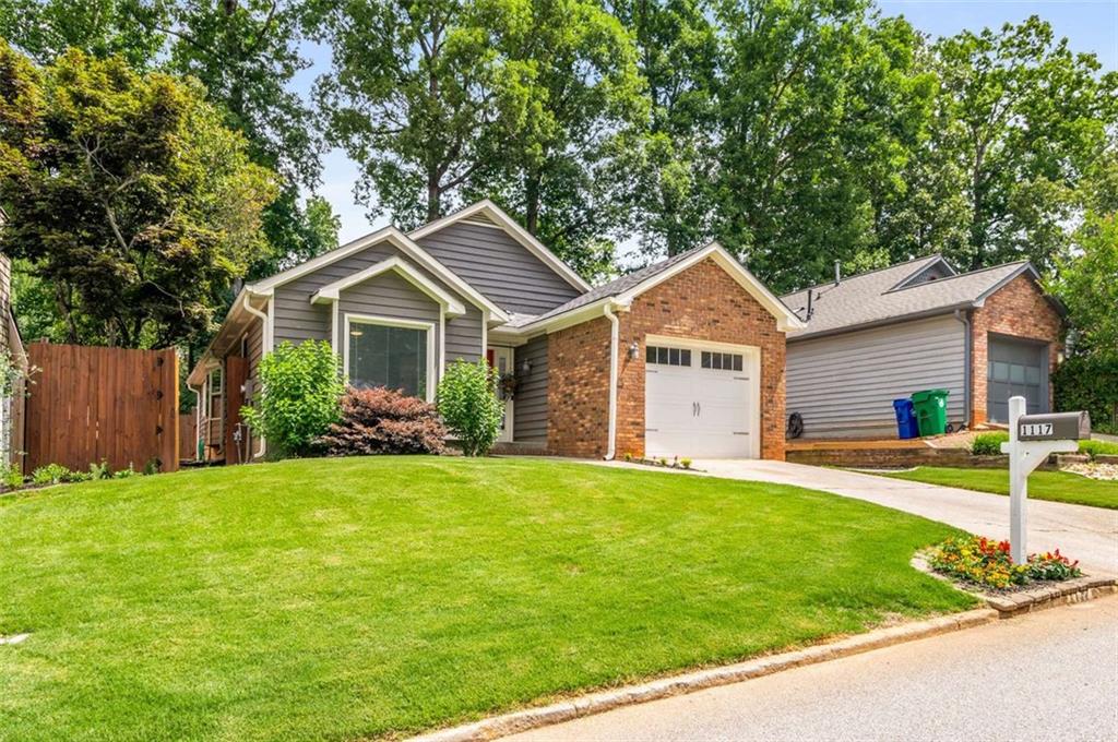 1117 CAPITAL CLUB Circle NE