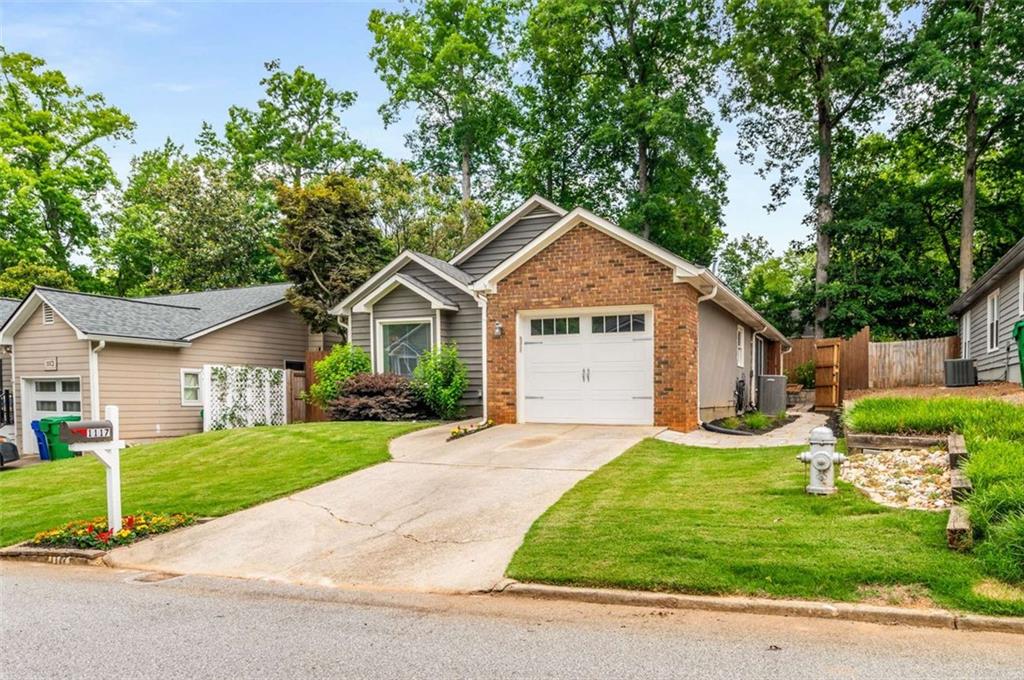 1117 CAPITAL CLUB Circle NE