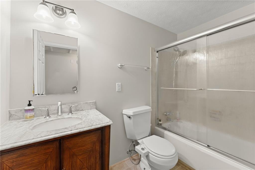 420 Hembree Forest Circle